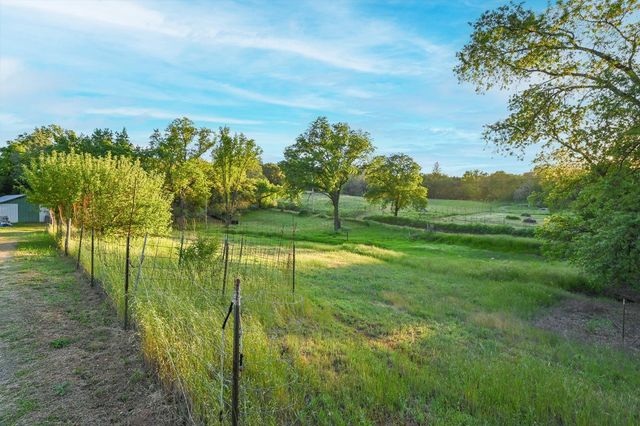 13930 Fiddletown Rd, Fiddletown, CA 95629