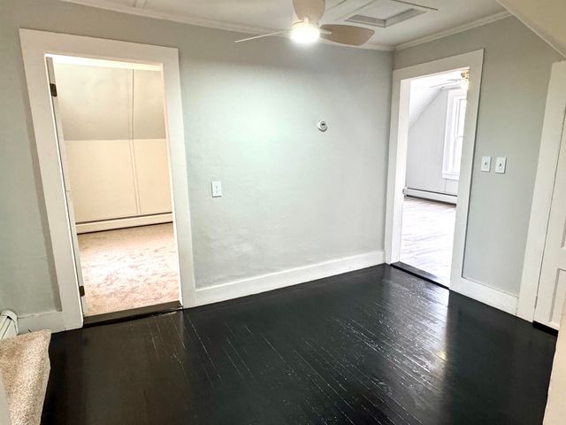 99 Northern Avenue, Newport City, VT 05855