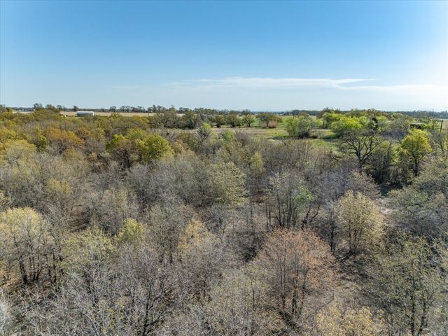 174 Reatta Road, Bowie, TX 76230