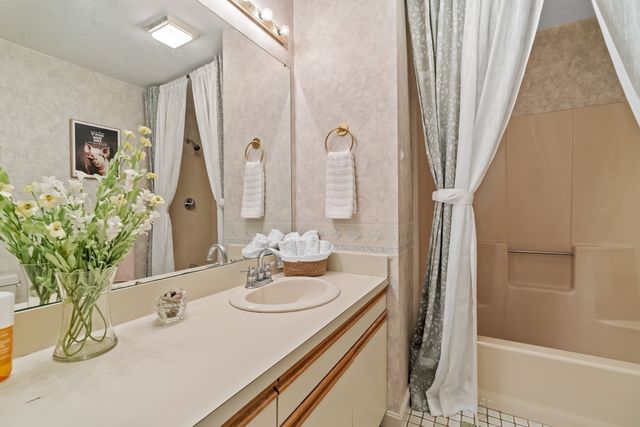 101 South Ave 1004, Attleboro, MA 02703