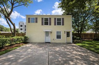 422 W Burleson Street, Wharton, TX 77488