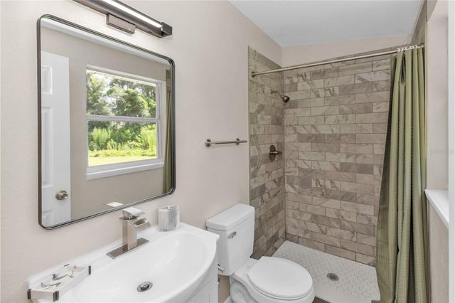 247 TOMS ROAD, Debary, FL 32713