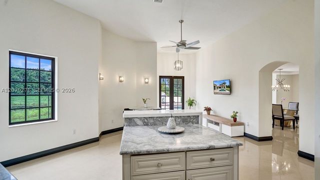3311 SW 118th Ter, Davie, FL 33330