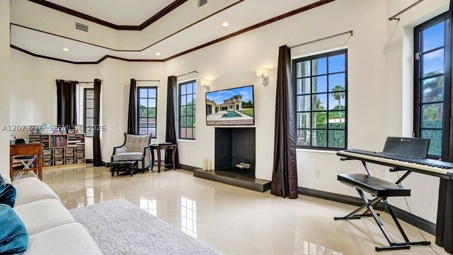 3311 SW 118th Ter, Davie, FL 33330