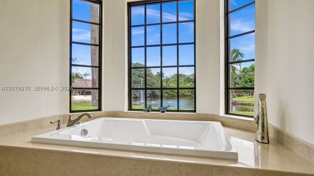 3311 SW 118th Ter, Davie, FL 33330