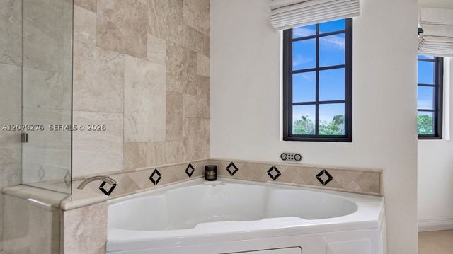 3311 SW 118th Ter, Davie, FL 33330