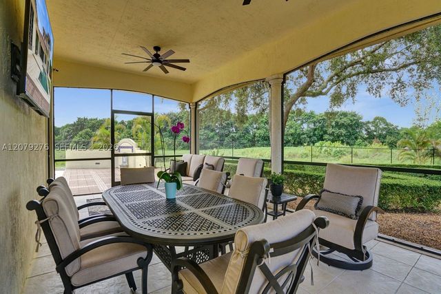 3311 SW 118th Ter, Davie, FL 33330