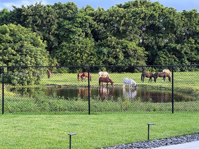 3311 SW 118th Ter, Davie, FL 33330