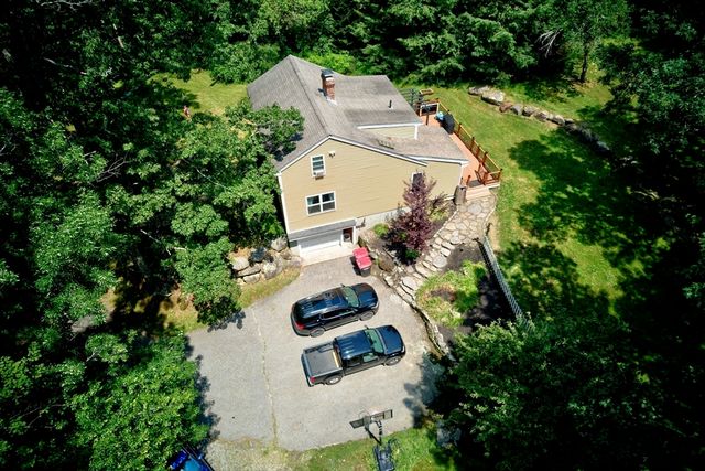 57 Sassawanna Rd, Rutland, MA 01543