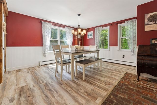 57 Sassawanna Rd, Rutland, MA 01543