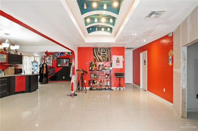 805 W Sabatini Avenue, Pharr, TX 78577