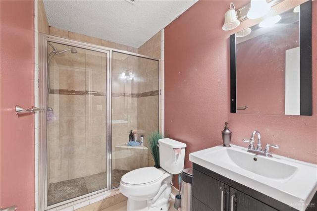 805 W Sabatini Avenue, Pharr, TX 78577