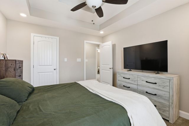 1148 Racker Dr, Clarksville, TN 37043