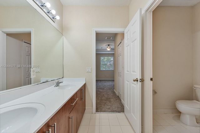 1427 SE 25th Ave, Homestead, FL 33035