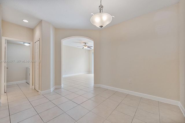 1427 SE 25th Ave, Homestead, FL 33035