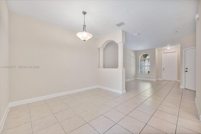 1427 SE 25th Ave, Homestead, FL 33035