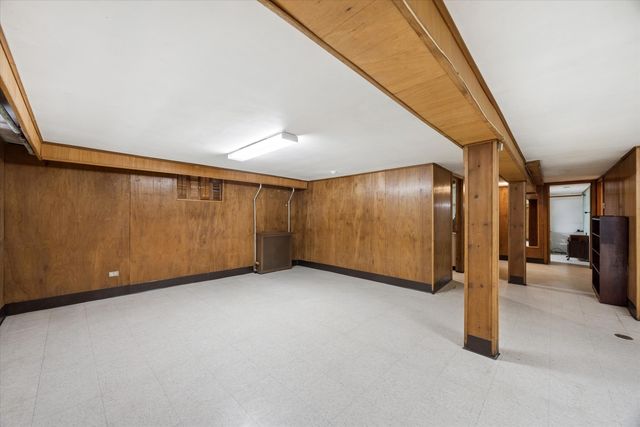 1024 S Spring Avenue, La Grange, IL 60525