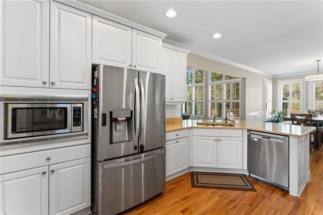 803 Mill Run Trail, Canton, GA 30114