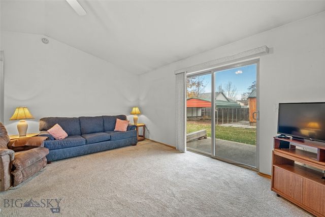 1009 Paisley Drive, Belgrade, MT 59714