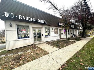 23 Farview Avenue, Paramus, NJ 07652