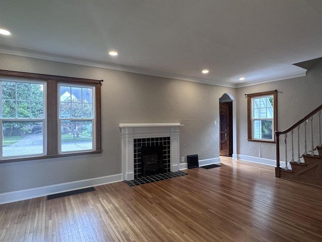 1221 Grace Street, Janesville, WI 53545