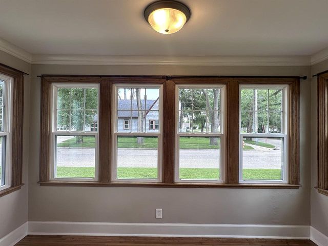 1221 Grace Street, Janesville, WI 53545