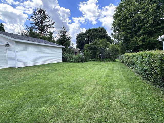 1221 Grace Street, Janesville, WI 53545