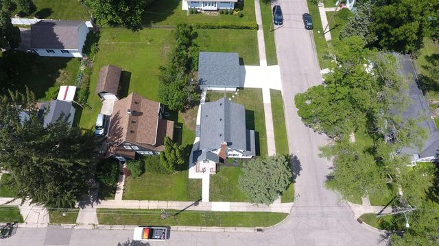 1221 Grace Street, Janesville, WI 53545