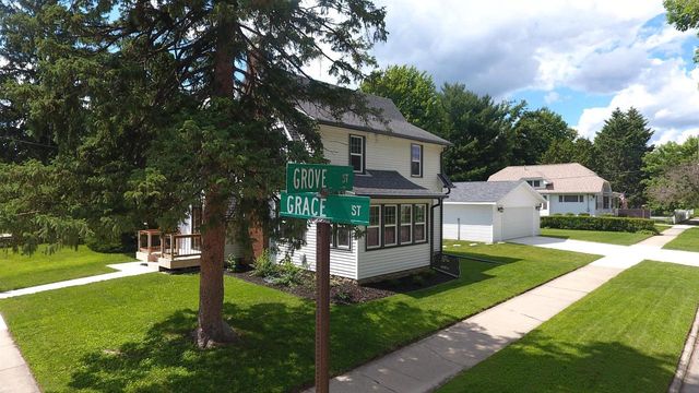 1221 Grace Street, Janesville, WI 53545