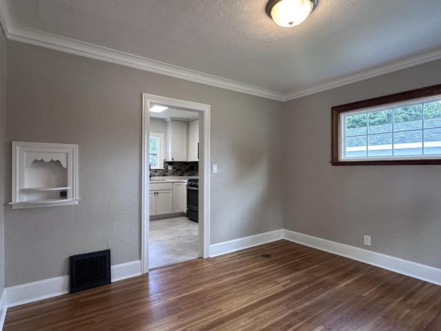 1221 Grace Street, Janesville, WI 53545