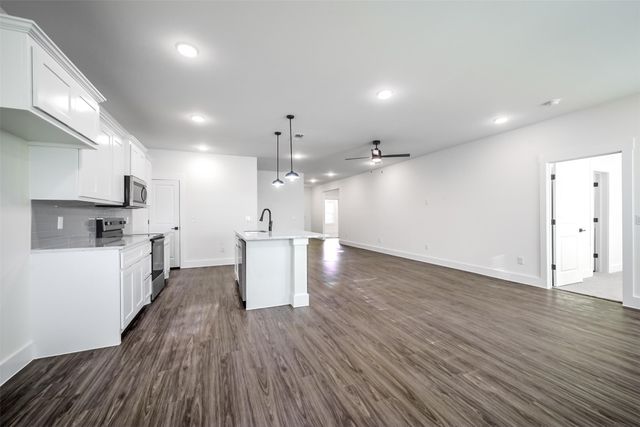 408 Broadway, Whitesboro, TX 76273