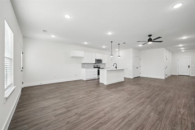 408 Broadway, Whitesboro, TX 76273