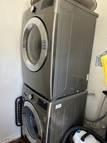 8175 Arville Street 300, Las Vegas, NV 89139