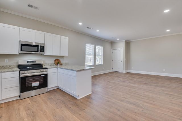 1823 Wrightsboro Road, Augusta, GA 30904