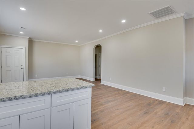 1823 Wrightsboro Road, Augusta, GA 30904