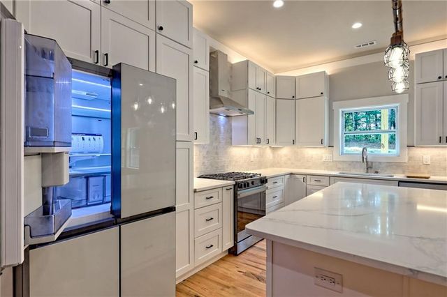 341 Abby Ln, Clayton, GA 30525