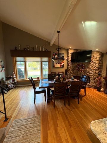 24 Tumelty, Peabody, MA 01960