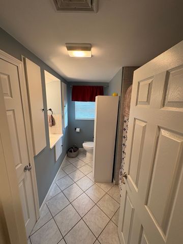 24 Tumelty, Peabody, MA 01960