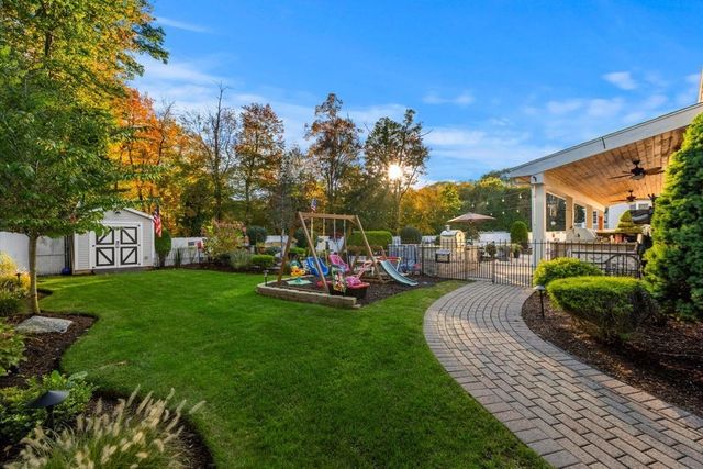 24 Tumelty, Peabody, MA 01960