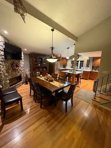 24 Tumelty, Peabody, MA 01960