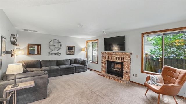16011 SE 169th Place, Renton, WA 98058