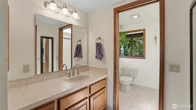 16011 SE 169th Place, Renton, WA 98058