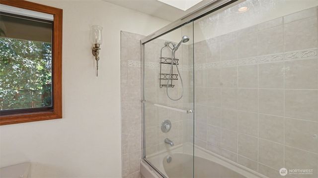 16011 SE 169th Place, Renton, WA 98058