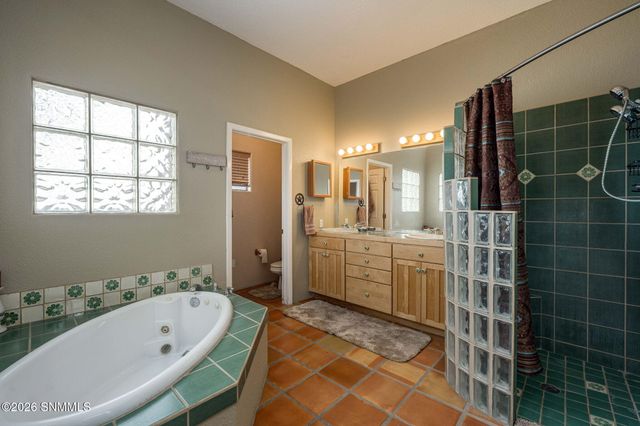 10085 Achenbach Canyon Road, Las Cruces, NM 88011