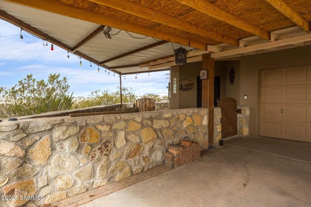 10085 Achenbach Canyon Road, Las Cruces, NM 88011