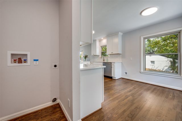 1342 Michigan Avenue, Dallas, TX 75216