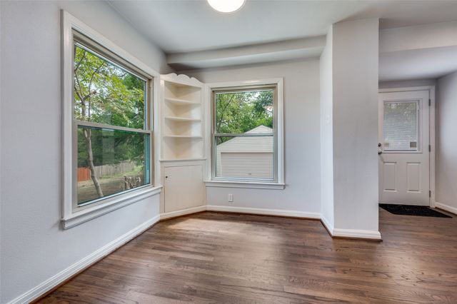 1342 Michigan Avenue, Dallas, TX 75216