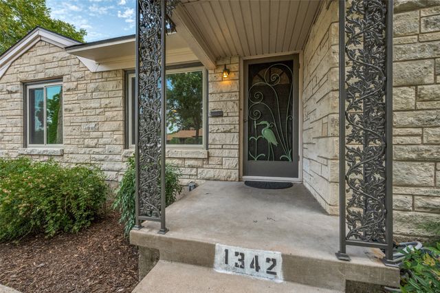 1342 Michigan Avenue, Dallas, TX 75216