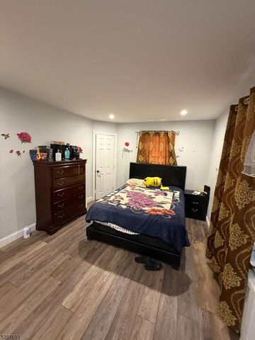 12 Watson Ave, Elizabeth City, NJ 07202