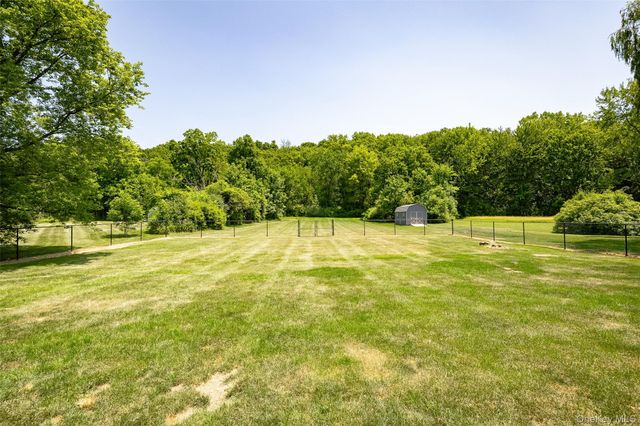 12 Hi View Road, Wappingers Falls, NY 12590